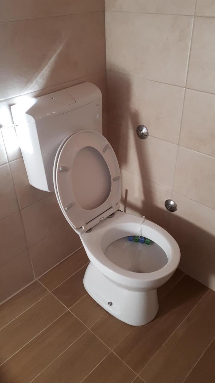 Konoba Ognjiste Bed & Breakfast Sokolac  Dış mekan fotoğraf